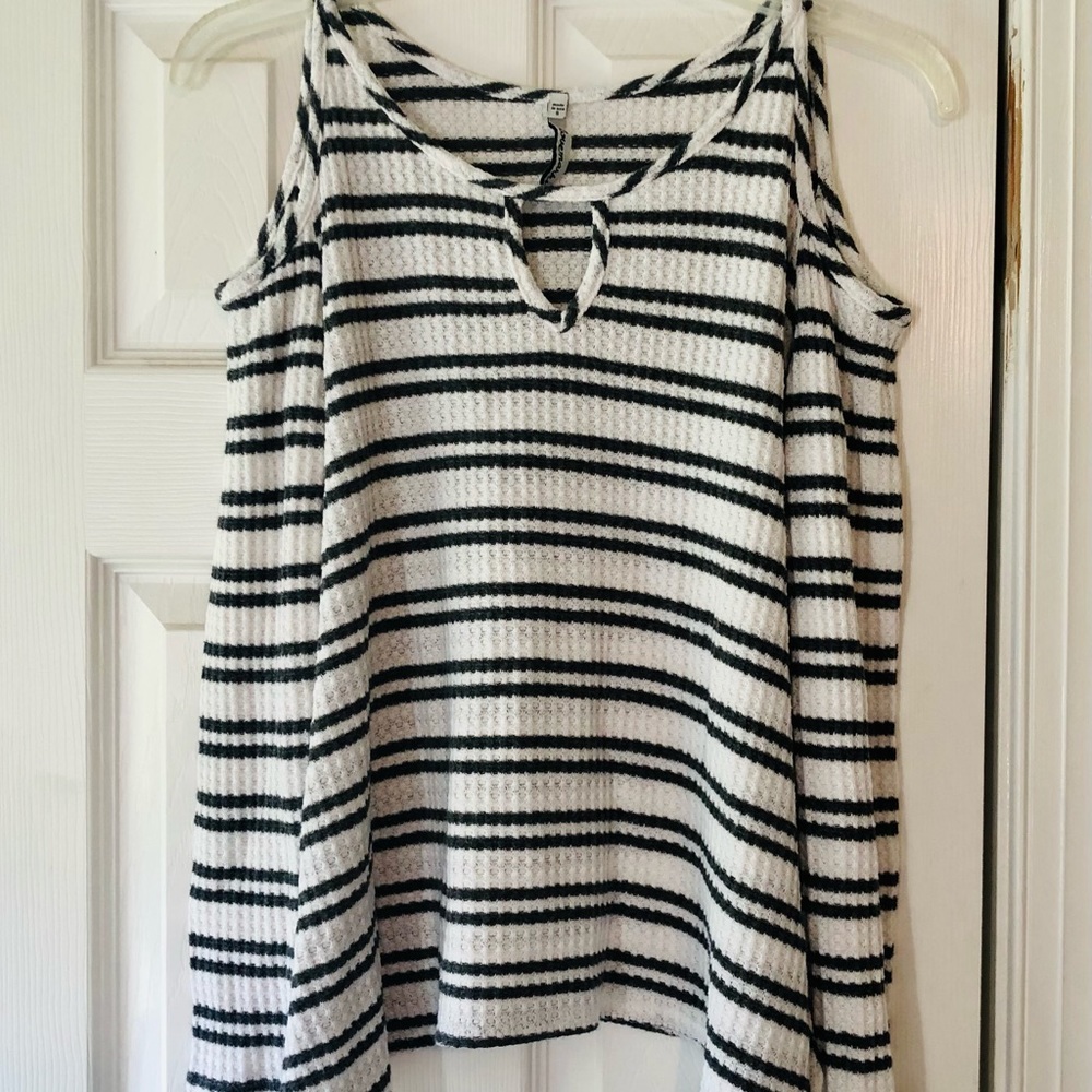 Lovemarks Knit Top Size S